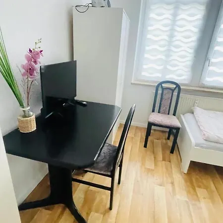 Monteurswohnung 1 Og * Gera